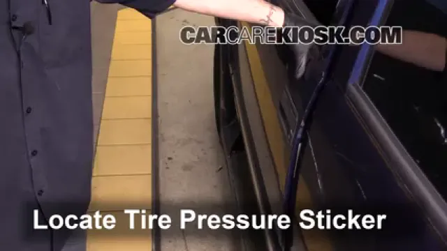 1997 Chevrolet Tahoe 5.7L V8 Neumáticos y ruedas Controlar presión de neumáticos